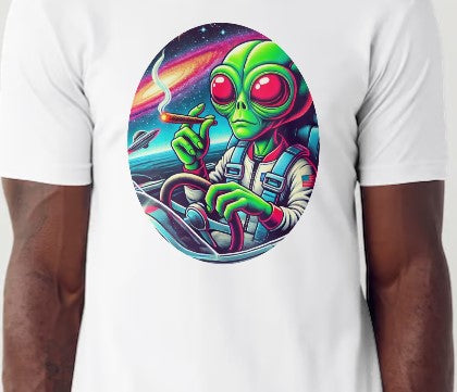 Alien smokin' a blunt! Why not?